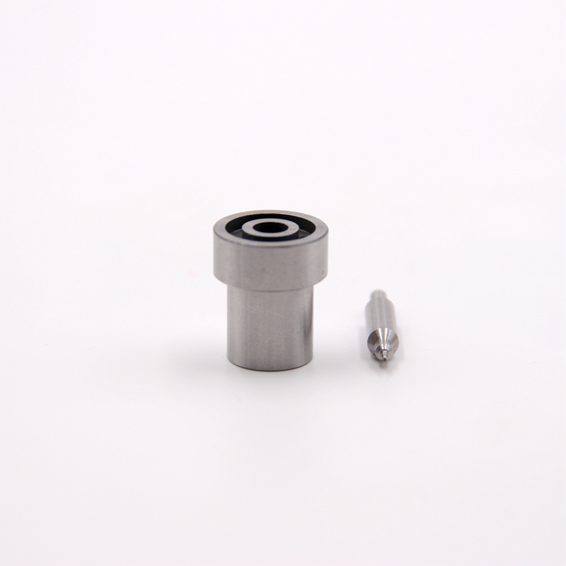 Diesel engine parts fuel injector nozzle DN4PD57  093400-5571 for toyota 2L 3L