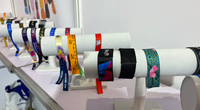 Bracelet de poignet en tissu d'événement de festival personnalisé promotionnel Bracelet d'événement de billet Vip holographique en polyester
