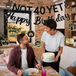 Decoraciones de <span class=keywords><strong>Cumpleaños</strong></span> Número <span class=keywords><strong>39</strong></span> para Hombres y Mujeres, Decoración Divertida con Brillo Negro y Dorado, No Aún Cumple 40, <span class=keywords><strong>Feliz</strong></span> <span class=keywords><strong>Cumpleaños</strong></span> con Pancarta y Espirales Colgantes - Product Image 6