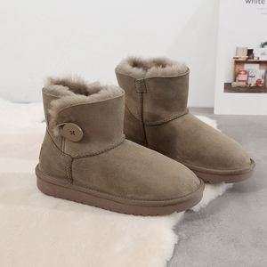 <span class=keywords><strong>Botas</strong></span> de Mujer Estilo <span class=keywords><strong>UGG</strong></span> de Piel de Oveja de Alta Calidad OEM ODM, <span class=keywords><strong>Botas</strong></span> Uggs Alemanas con Borde de Piel, Transpirables <span class=keywords><strong>para</strong></span> Invierno - Product Image 3