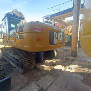 Mini-excavatrice 330D de 33 tonnes, modèle 2023, avec godet de 1,65 m, type chenillé - Product Image 3