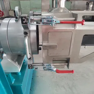 Haute extrudeuse automatique de nourriture pour animaux de compagnie granulés de nourriture pour chiens multifonctionnels faisant la Machine