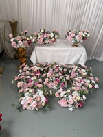 Conjunto Floral Rosa ML para Decoración de Mesa y Suelo en Bodas
