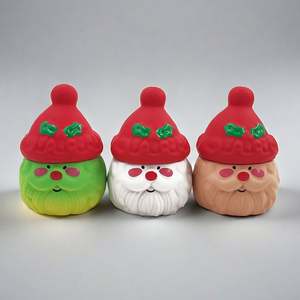 Broyeur à herbes en métal Père Noël en gros, broyeur à 4 couches en alliage de zinc, fabricant en Chine - Product Image 1