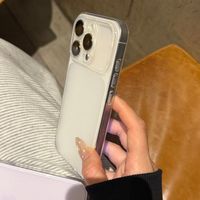 Étui de téléphone en TPU souple dépoli de luxe avec grande fenêtre transparente pour appareil photo, compatible avec les modèles 17 Pro, 16, 15, 14, 13 Pro