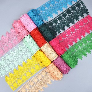 पुष्प कढ़ाई गुइशुद्ध फीद ट्रिमिंग रिबन बहु-रंग पानी में घुलनशील पॉलिएस्टर पर्यावरण के अनुकूल सिलाई फीता सीमा - Product Image 4