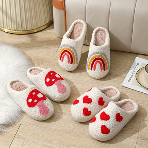 Nouveauté transfrontalière : Chaussons d'intérieur pour <span class=keywords><strong>femme</strong></span>, doublure en peluche respirante, motif brodé, collection Hiver Amour Arc-en-ciel, vente en gros - Product Image 2