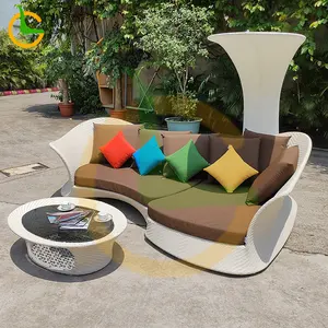 Comfortable modern wicker hotel home living room sun lounge set fun furniture for courtyard and villa