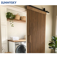 Design Sunnysky Design moderne Portes de grange en bois personnalisables Portes coulissantes Portes pliantes intérieures pour maisons