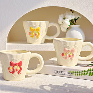 Mug à café en céramique moulé à la main, style Ins, créatif et frais - Product Image 5