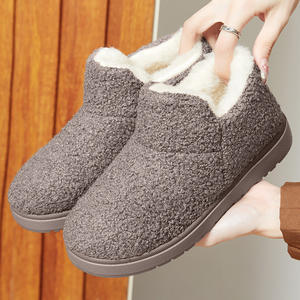 Pantoufles en PVC de haute qualité, pantoufles pour femmes, pantoufles en peluche, pantoufles chaudes, pantoufles d'extérieur, prix de gros - Product Image 1