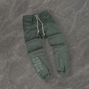 Pantalones Deportivos Holgados de Algodón 100% con Logotipo Personalizado, Pantalones Deportivos Casuales de Pierna Ancha con Pedrería para Hombre - Product Image 2