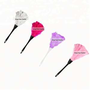 <span class=keywords><strong>Plumeau</strong></span> de dinde de couleur naturelle teint <span class=keywords><strong>rose</strong></span> pas cher écologique réutilisable pour les fournitures de nettoyage maison voiture bureau - Product Image 1