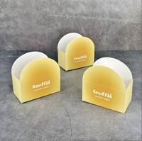 Boîtes d'emballage en papier enduit biodégradable pliables personnalisées pour bagels, croissants et desserts avec options de logo