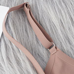 ملابس داخلية نسائية مثيرة من قطعتين من الدانتيل حمالة صدر متينة لاسلكية - Product Image 5