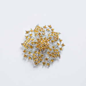 Factory direct sales high-grade rhinestone <b>large</b> pin Danrun zinc alloy flower suit accessories - Product Image 4
