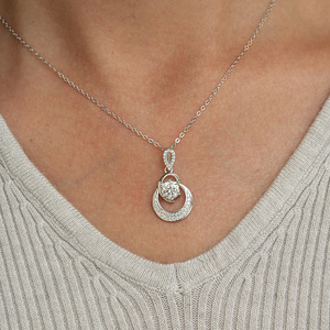 Kalung Moissanite berlian mewah untuk wanita VVS <span class=keywords><strong>Solitaire</strong></span> 6.5Mm bulat dengan sertifikat Gra S925 rantai perak murni - Product Image 4