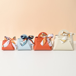 Bolsa de Regalo de Boda con Forma de Bolso, Caja de Dulces de Cuero con Cinta, Mini Bolso - Product Image 6