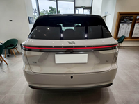 Nouveau Li Auto L6 Ultra Full Option SUV à autonomie étendue 300 km Hybride Automatique Gauche 4x4 Conduite Intelligente Voiture Familiale Exportation Chine