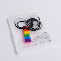 Anneau de dentition pour bébé en silicone de qualité alimentaire, jouet à mâcher sensoriel, collier de dentition en silicone en forme de brique pour tout-petit