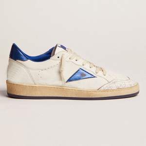 Sneakers vintage de luxe pour hommes, personnalisables, semelle dorée, blanches, respirantes, à lacets, motif géométrique, tendance mode - Product Image 3