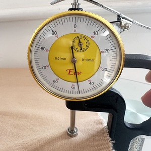 <span class=keywords><strong>Toile</strong></span> <span class=keywords><strong>en</strong></span> coton peigné teint 220 GSM 100 % coton, 8 oz, 10 oz, 12 oz, 16 oz, imperméable, résistante aux déchirures, respirante pour sacs d'extérieur - Product Image 3