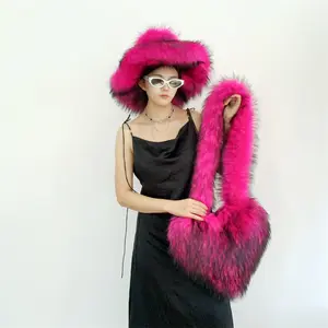 FM8 borsa a mano con cuore in pelliccia di peluche da donna con borsa a mano in pelliccia sintetica e set di cappelli e borse da donna