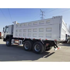 Camión Volquete Howo Usado 6X4 con Transmisión Manual, Combustible Diésel, Volquete Derecho/Izquierdo en Venta en Ghana - Product Image 6