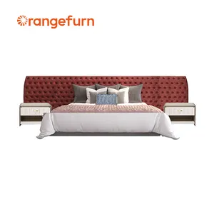 Orangefurn letto King size tono colore tradizionale con testiera estesa Set camera da letto comodino a due lati