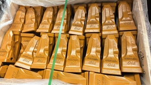 Factory Direct Price Mining <b>Heavy</b>-<b>Duty</b> High Quality Steel 48-52HRC Casting Excavator New Teeth 61N8-31310 for R280 <b>Bucket</b> - Product Image 6