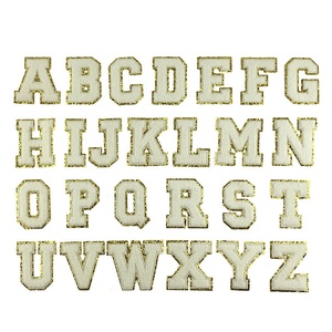 Vendita calda oro glitterato bordo ricamato di lusso in ferro su Patch alfabeto universitario di 8 cm <span class=keywords><strong>lettere</strong></span> a a Z in feltro Applique ciniglia Patch - Product Image 3
