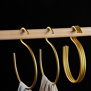 <span class=keywords><strong>Crochet</strong></span> d'été élégant en laiton doré Grand S <span class=keywords><strong>Crochet</strong></span> en dentelle creuse pour femmes pour suspendre des vêtements pour armoire cuisine salle de bain - Product Image 4