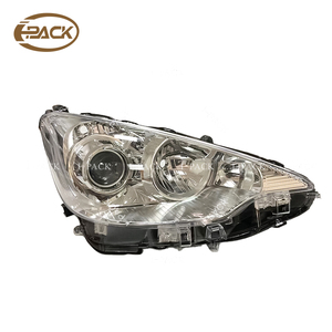 Auto faro para el Toyota <span class=keywords><strong>Prius</strong></span> C NHP10/AQUA 2012-2014 81110-52E60 81150-52E60 faro - Product Image 3