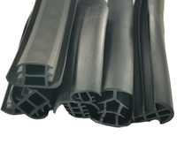 Joint en caoutchouc EPDM en forme de T découpé sur mesure, produit en caoutchouc imperméable de qualité supérieure pour panneaux photovoltaïques, pour l'étanchéité des espaces entre les panneaux solaires