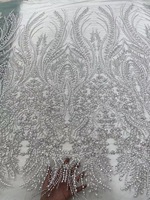 Tissu de Dentelle Brodé de Luxe Fait Main Orné de Perles et Paillettes, Tulle Maille Blanc pour Robe de Mariée ou de Soirée, avec Perles