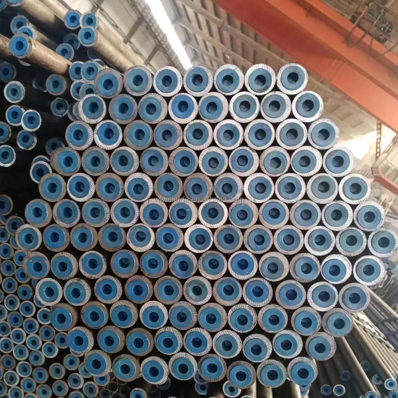 機械加工用の正確な冷間引抜きシームレス鋼管