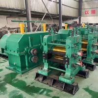 Ligne de production automatique pour la production à chaud de profilés en H, profilés d'angle en fer, profilés en U, barres d'armature, fil d'acier, par coulée continue et laminage