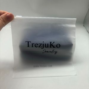 ถุงซิปล็อค PE แบบสี่เหลี่ยมพิมพ์ลายตามสั่ง ย่อยสลายได้ทางชีวภาพ สำหรับบรรจุภัณฑ์เสื้อผ้า รองเท้า ถุงเท้า ของขวัญ พร้อมโลโก้ใสแบบฝ้า - Product Image 2