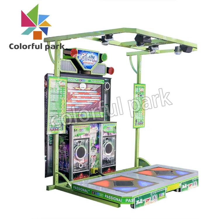 55 pulgadas LCD juego habitación interior baile revolución de música y baile con monedas máquina de juego para la venta