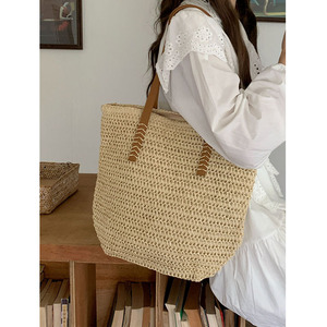 กระเป๋าโท้ทสานฟางขนาดใหญ่สำหรับฤดูร้อนสำหรับผู้หญิง กระเป๋าสะพายไหล่ทรงสี่เหลี่ยมแนวนอนสีพื้นสำหรับไปเที่ยวชายหาด สีน้ำตาลแอปริคอต - Product Image 1