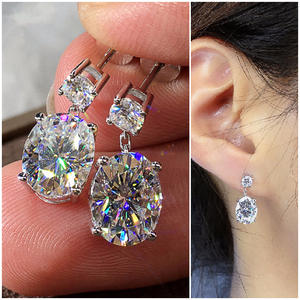 ต่างหูเพชรทองคำขาว รูปไข่ สี D ธรรมชาติ รับรองโดย GIA เครื่องประดับแต่งงานสุดคลาสสิกสำหรับผู้หญิง - Product Image 3