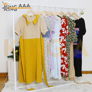 Preloved Ropa usada Vestidos de seda Ropa de moda elegante para mujer a granel Vestido de segunda mano <span class=keywords><strong>Lobito</strong></span> - Product Image 5