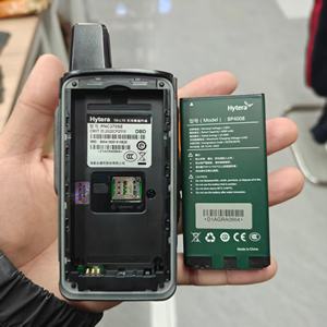 Radio Portátil de Onda Corta PNC370SE Original, 4G LTE GPS HAM Walkie Talkie, Resistente al Agua, Largo Alcance Global - Product Image 5