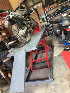 오토바이 리프트 가위 원 실린더 유압 스틸 전기 드라이브 400KG 용량 37.8 ''리프트 높이 - Product Image 4