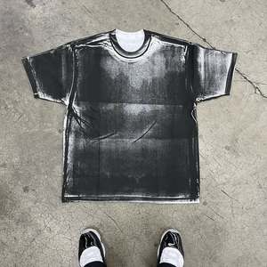 Camiseta Personalizada Lisa con Efecto Cepillado, Camiseta Oversize con Estampado de Pintura a la Tinta para Hombre - Product Image 3