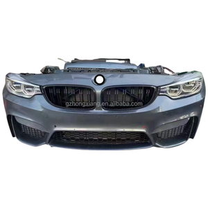 El kit de carrocería frontal usado para <span class=keywords><strong>BMW</strong></span> M3 F80 y M4 F82 F83 incluye recortes de luz antiniebla del parachoques delantero S55 tanque de condensador de ventilador electrónico - Product Image 1