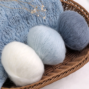 Fil de <span class=keywords><strong>laine</strong></span> mélangé <span class=keywords><strong>mohair</strong></span> superfin et soie de mûrier, écologique, anti-boulochage, teint OE, pour tricot à la main, pulls, écharpes et travaux de couture fantaisie - Product Image 2
