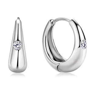 Luxury Jewelry D Color 2.5mm Moissanite Earrings Hoop Exquisite 925 Sterling Silver Lab Diamond Earrings For Women