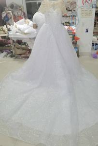 <span class=keywords><strong>Robe</strong></span> <span class=keywords><strong>de</strong></span> Reine Africaine Courbe 2025 en Dentelle Brodée <span class=keywords><strong>de</strong></span> Cristaux <span class=keywords><strong>de</strong></span> Luxe |   Jupe <span class=keywords><strong>bouffante</strong></span> à manches courtes et traîne scintillante - Product Image 3