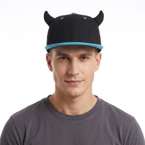 Gorra de béisbol de moda con visera plana y protección para las orejas, estilo diablo con cuernos, bordada a mano con espiga, para hombre y mujer - Product Image 1